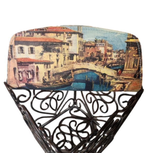 Vintage Canvas Wallet Clutch with Venice River Scene - Picture 2 of 14